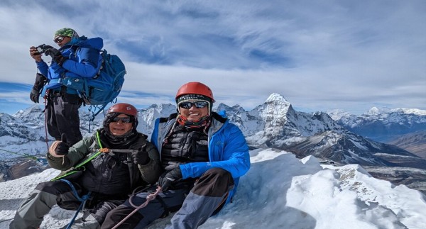 Island Peak Climbing 2026/2027: Complete Climbing Guide
